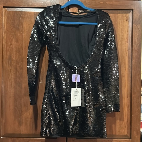 Frame small black long sleeve mini sequin dress - Picture 3 of 5